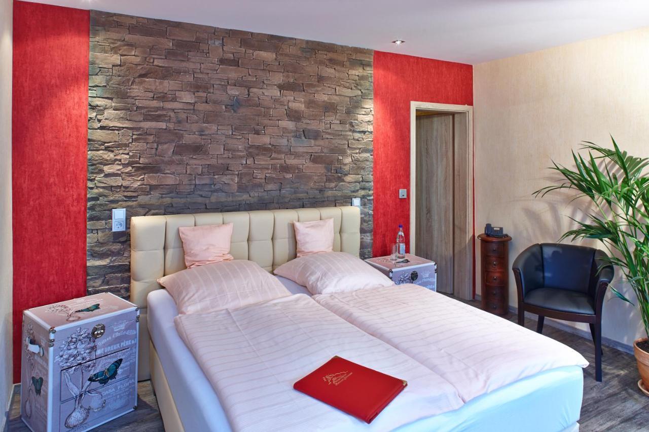 Hotel Naheschloesschen Bad Münster am Stein-Ebernburg Esterno foto